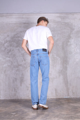 กางเกงยีนส์ผู้ชาย ทรงกระบอกใหญ่ Straight Fit รุ่น J-1199 กางเกงยีนส์แจ็ครัสเซล Jack Russel Jeans