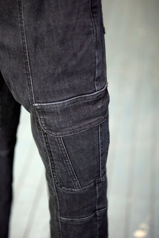 JACK RUSSEL กางเกงยีนส์ผู้ชายคาร์โก้ทรง Slim-Fit รุ่น J-DEPT/BK สี Black Fade แจ็ครัสเซล Jack Russel Jeans