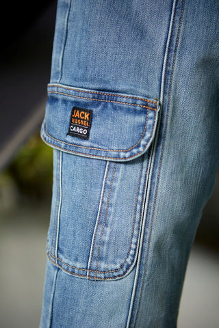 JACK RUSSEL กางเกงยีนส์ผู้ชายคาร์โก้ทรง Slim-Fit รุ่น J-DEPT/LB สี Light Blue แจ็ครัสเซล Jack Russel Jeans